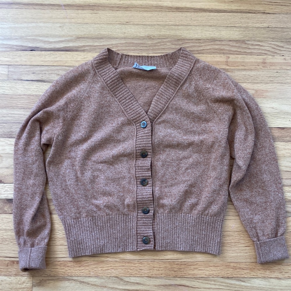 Everlane Tan Cashmere Button Cardigan Medium